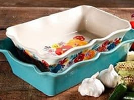 the pioneer woman flea market 2-piece decorated rectangular ruffle top ceramic bakeware set