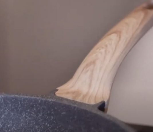 ceramic cookware with wood handles image 3