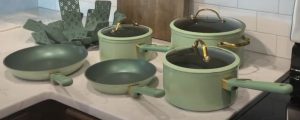thyme and table cookware green image