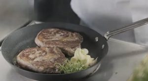 Scanpan Frying Pan Review - Steak image